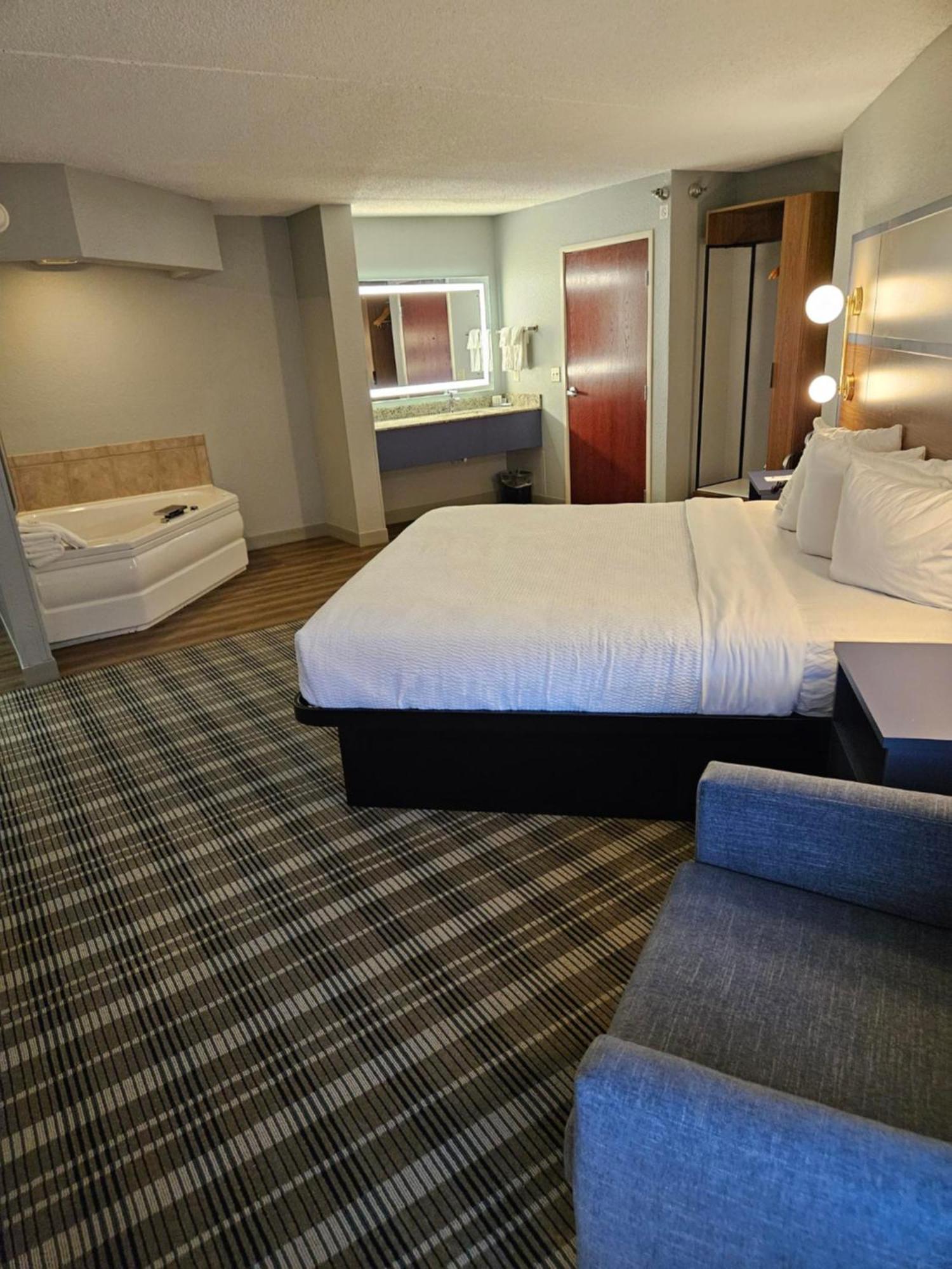 Americinn By Wyndham Mounds View Minneapolis Экстерьер фото