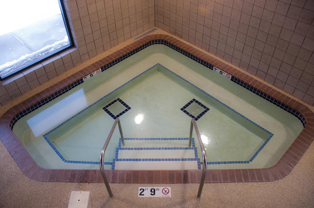 Americinn By Wyndham Mounds View Minneapolis Экстерьер фото